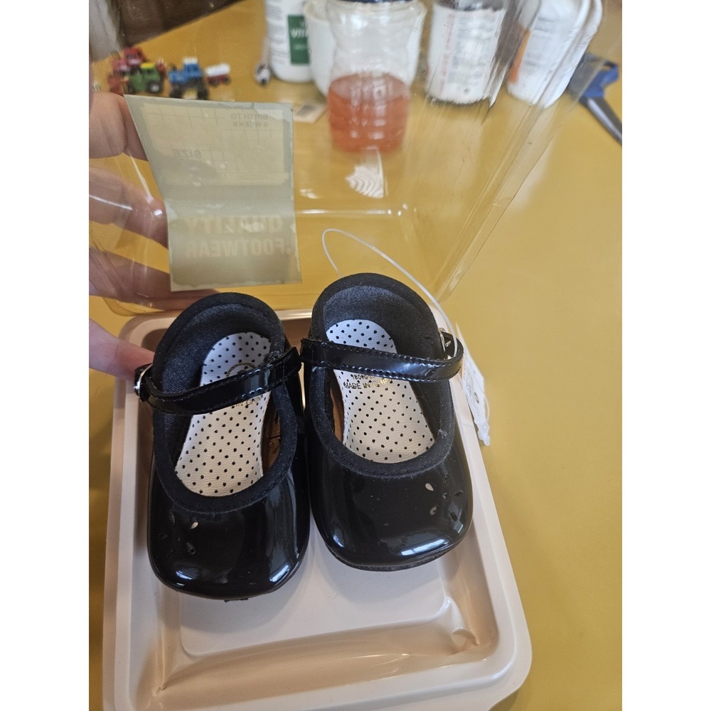 Vintage Black Patent Leather Style Soft Sole Sz 0 Mary Jane Shoes NWT